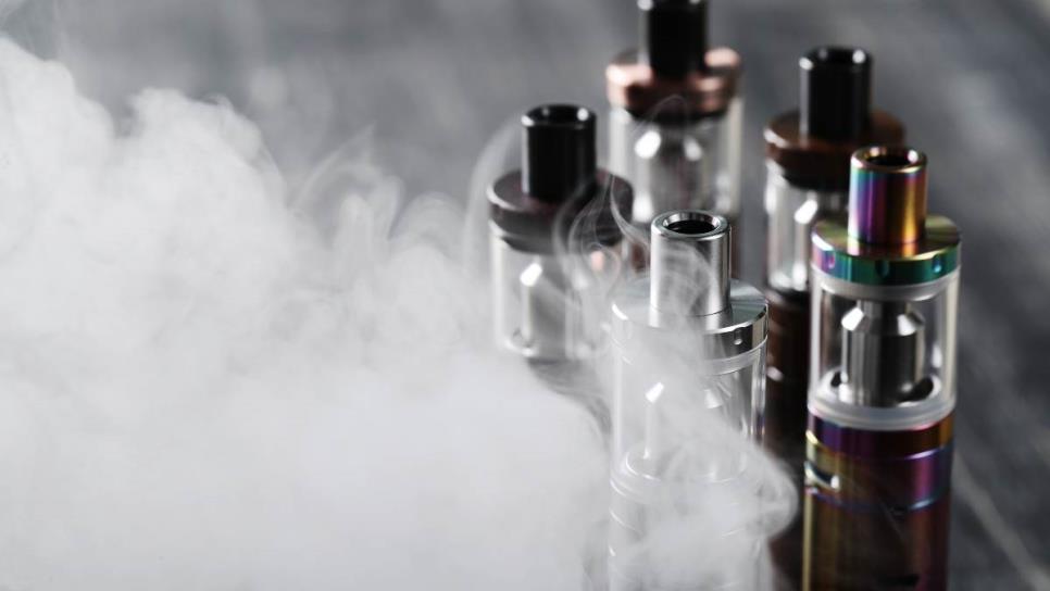 COFEPRIS alerta sobre el uso de vapeadores por sustancias tóxicas para los pulmones