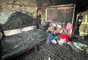 Se incendia la segunda planta de una vivienda de la colonia Urías, en Mazatlán 