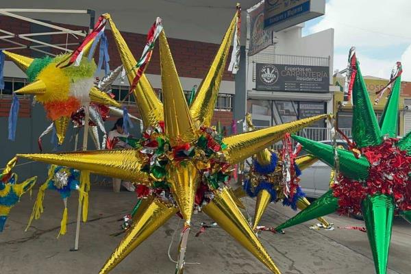 Estas son las piñatas “buchonas” navideñas de Culiacán 