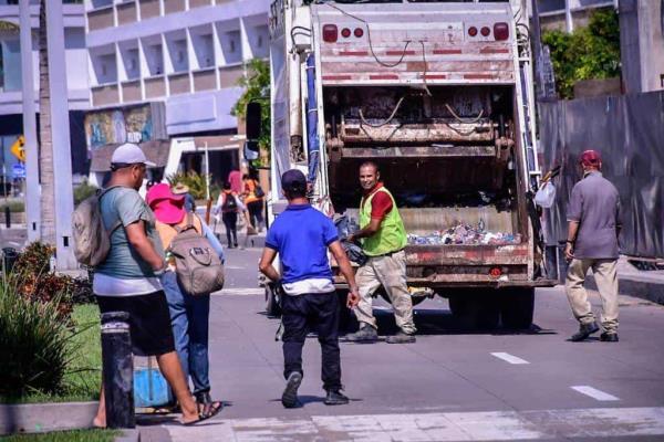 Garantizan en Mazatlán recolección de basura para estas fiestas decembrinas