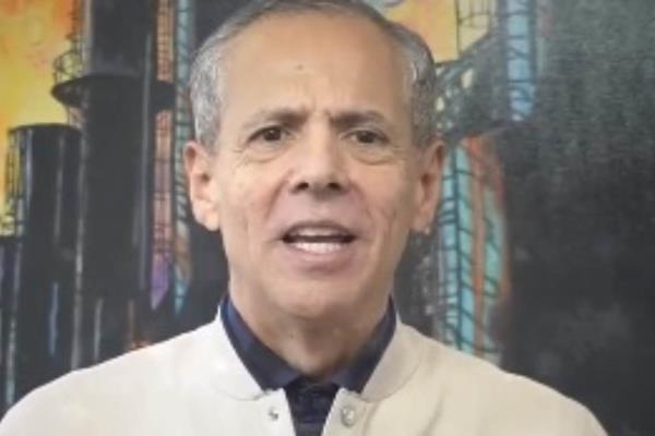 ¡Feliz Año Nuevo! Desea Gerardo Vargas a todos los ahomenses