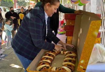 Fortenses disfrutan de la tradicional Rosca de Reyes