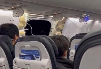 Pasajeros viven minutos de terror al explotar ventana en pleno vuelo |VIDEO