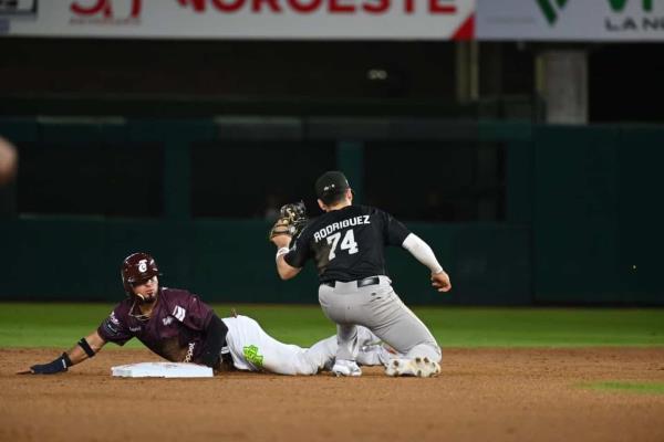 Afición de Cañeros de Los Mochis, agradece a los campeones tras quedar eliminados
