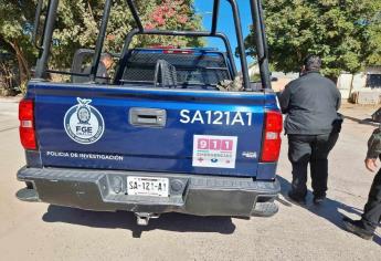 Con pistola en mano despojan una camioneta en la colonia Lago Tres Ríos en Culiacán 