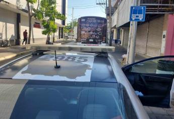 A plena luz del día despojan una camioneta Toyota en el sector del Tres Ríos en Culiacán 