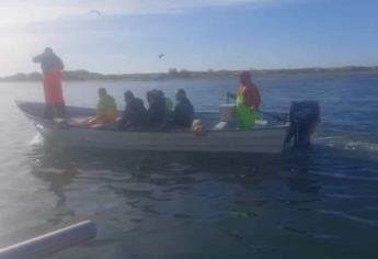 Muere el pescador tras ser rescatado con vida del barco que se hundió frente a Las Lajitas