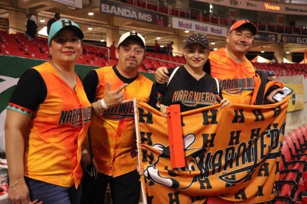 «Hoy ganamos la 17»: Afición de Naranjeros