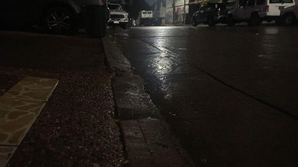 Lluvia sorprende a culiacanenses  