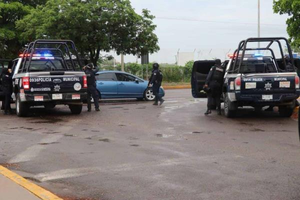 Aseguran  44 vehÍculos con reporte de robo y arrestan a 25 personas en enero