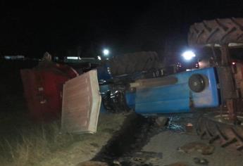 Encontronazo entre autobús y tractor deja dos mujeres heridas en la carretera del Campo 35