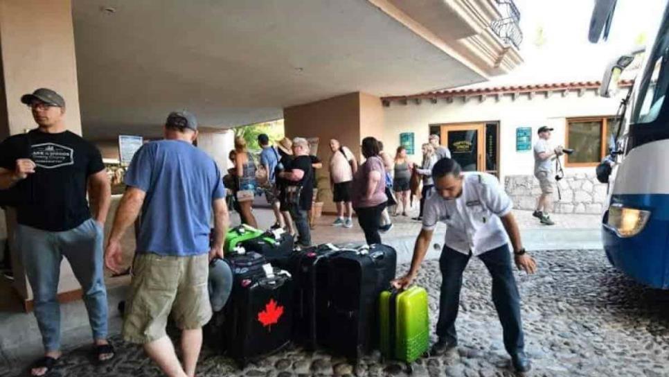 SEDECTUR llama a estar vigilantes y no depositar para evitar estafas en reservaciones por Carnaval de Mazatlán
