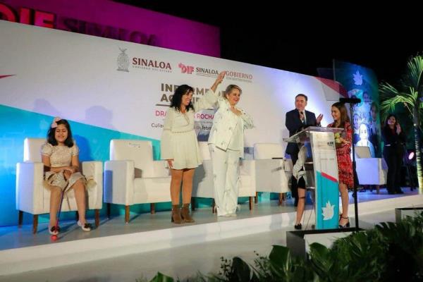 Por el bienestar de las familias, Eneyda Rocha presenta su informe de labores de DIF Sinaloa