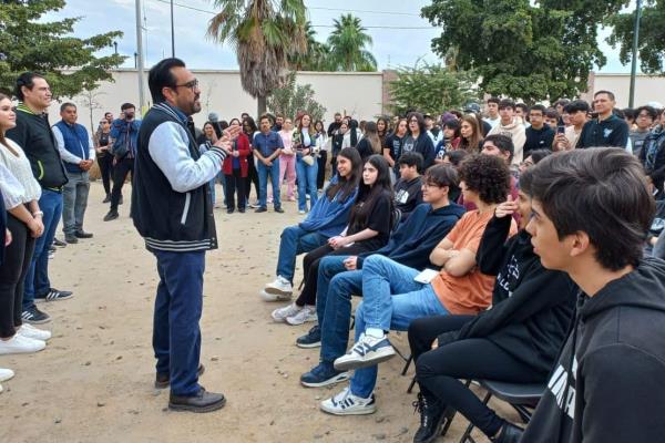 Gámez Mendívil presenta ciclovía y da banderazo a pavimentación en el TecMilenio
