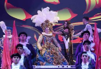 Coronan a Héctor Limón como Rey de la Alegría del Carnaval de Mazatlán 2024 