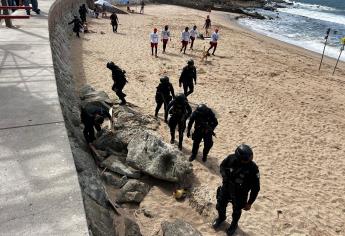 Operativo de seguridad retira objetos peligrosos de Olas Altas previo al Carnaval de Mazatlán