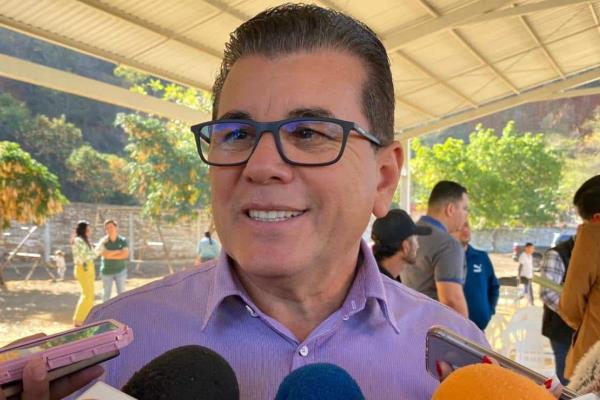 Las gestiones de obra para Mazatlán las hará Rocha Moya a López Obrador: alcalde 