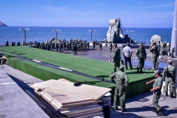 Ya está lista la Glorieta «del Clavadista» en Mazatlán para recibir a AMLO el Día de la Bandera 