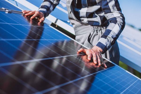 Paneles solares gratis, ¿cuáles son los requisitos para obtenerlo?