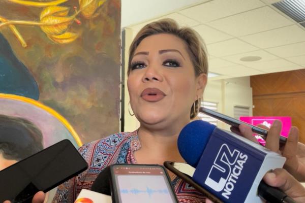 Contenta y sorprendida recibe Claudia Valdez su candidatura a la alcaldía de Rosario por Morena