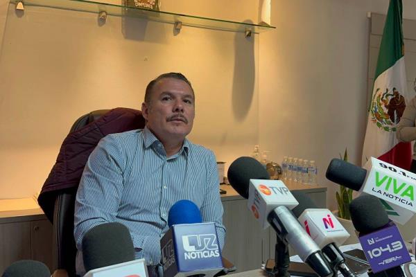 Protección Civil suspende construcción de antena en fraccionamiento Memoria en Los Mochis