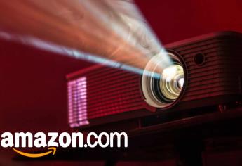 Amazon remata proyector portátil marca Samsung; es ideal para ver películas al aire libre