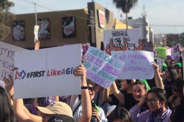 8M: ¿Por qué no debes felicitar a las mujeres en el Día de la Mujer?