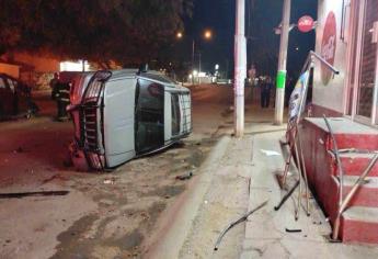 Accidente vial en fraccionamiento Santa Teresa deja cuantiosos daños materiales