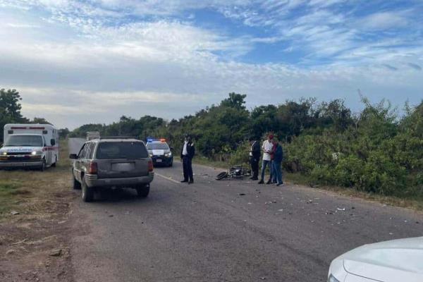 Choque en la carretera Potrerillos del Norote en Elota dejó dos personas lesionadas