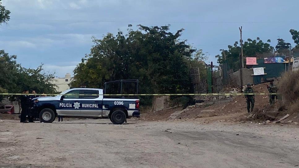 Esposado y con las manos a la espalda hallan a hombre ejecutado en Culiacán