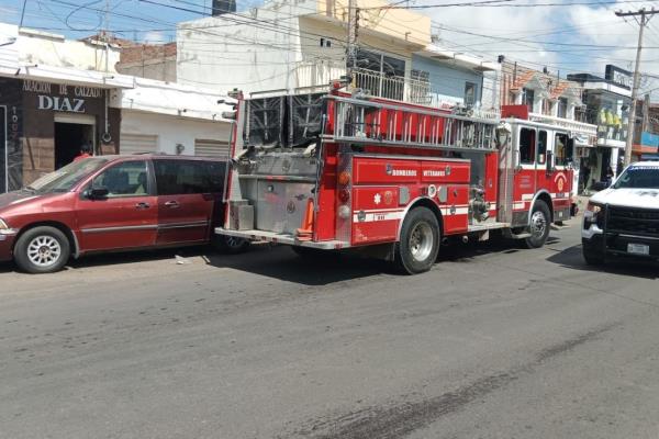 Se incendia taller de calzado de la Benito Juárez en Mazatlán