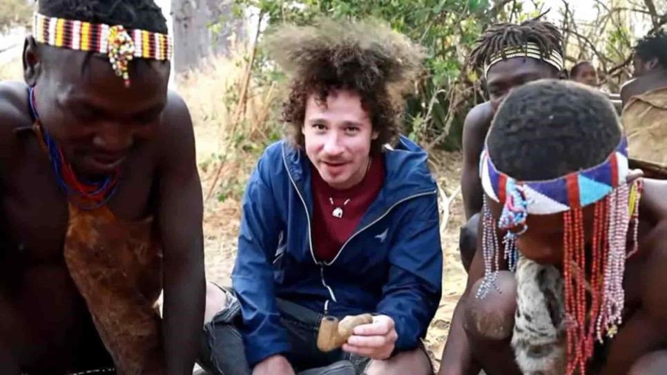 Luisito Comunica «la ve cerquita» al entrar a barrio peligroso en Nigeria | VIDEO