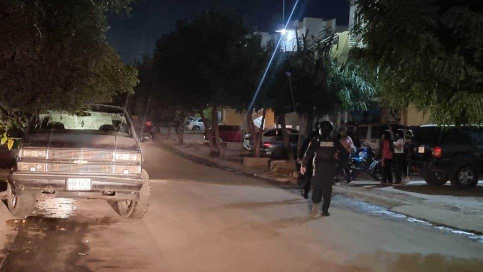 Sujetos armados se roban un BMW y 180 mil pesos en efectivo en Aguaruto, Culiacán