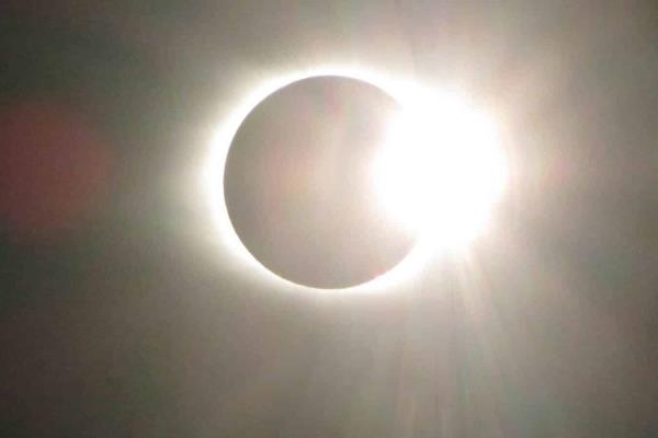 Eclipse Oculto 2024: El fenómeno lunar inédito que pocos conocen