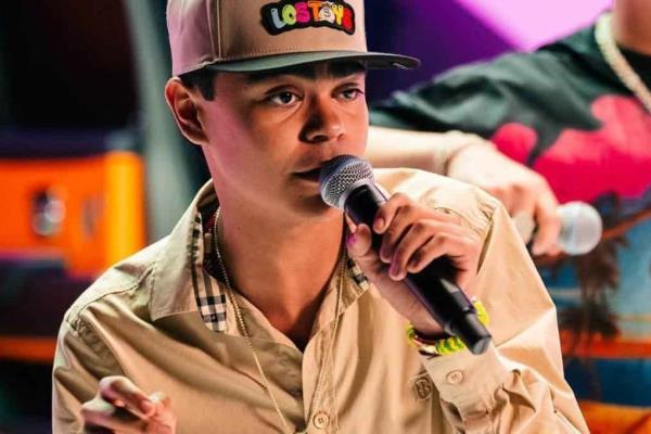 Así cantó el Padrinito Toys en el Carnaval de Mazatlán 2024