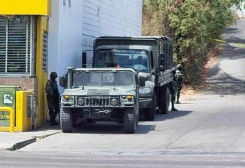 Militares resguardan zona de la balacera en el sector Tres Ríos de Culiacán