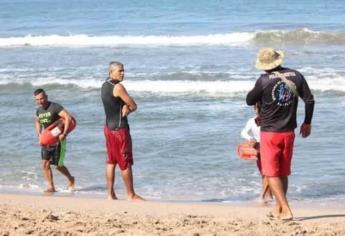 Alertan a bañistas por fuertes ráfagas de viento en playas de Mazatlán