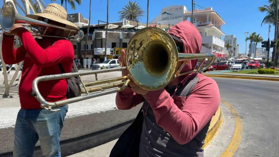 ¿A qué hora puedo contratar la banda en Mazatlán? Checa el horario para que no haya multa 