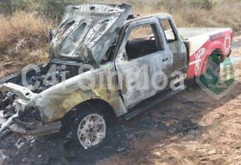 Se quema una camioneta de Protección Civil en Navolato 