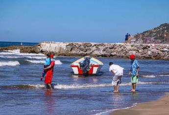 Seguridad Pública reporta 318 mil visitantes a playas de Mazatlán en Semana Santa