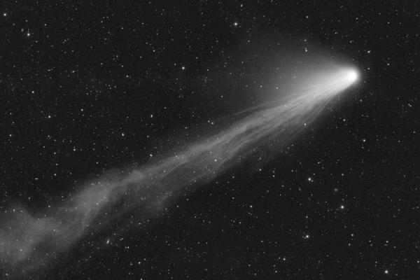 ¿Es el «Cometa Diablo»? Así se ve este objeto desconocido muy cerca de la luna | VIDEO