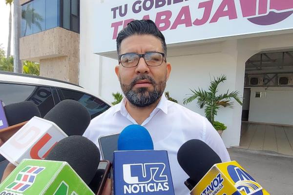 Imágenes de la camioneta clave para localizar a «pega y huye» en la Mochis-Topo: Vicefiscal zona norte