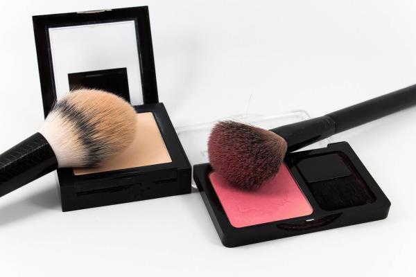Este es el maquillaje más bueno y económico, según Profeco
