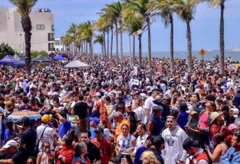 Turistas de más de 50 países llegaron a Mazatlán para ver el Eclipse Solar