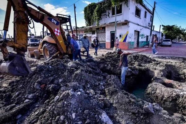 Rehabilitan esta calle de Mazatlán que era intransitable; estaba destrozada