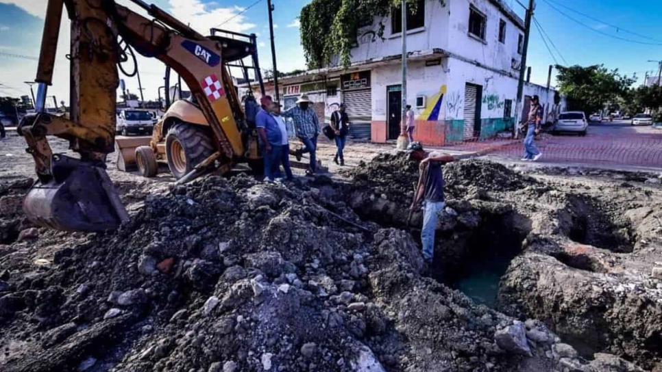 Rehabilitan esta calle de Mazatlán que era intransitable; estaba destrozada