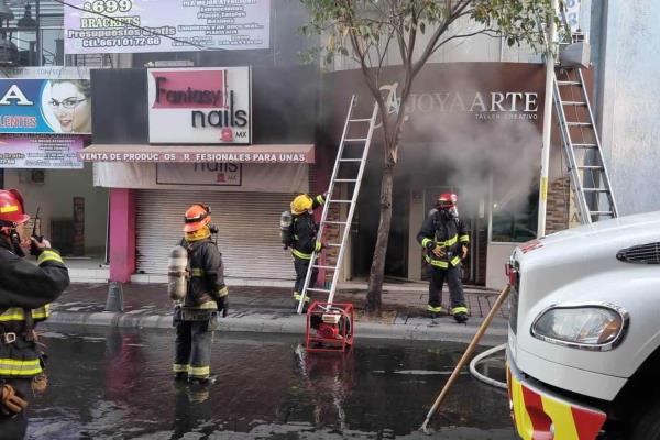 Se incendia una joyería en el sector centro de Culiacán