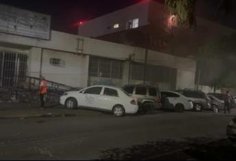 Incendio en edificio del ISSSTE moviliza a bomberos en Culiacán