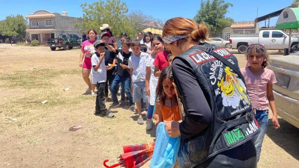 Motoclubs de Mazatlán se unen para celebrar en Día del Niño en la Colonia Felicidad 