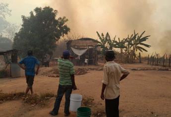 Incendio forestal se propaga en la sierra de Mazatlán tras quema de maleza